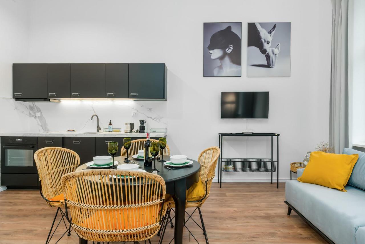 Deluxe Mtp Apartments Matejki By Noclegi Renters ポズナン エクステリア 写真