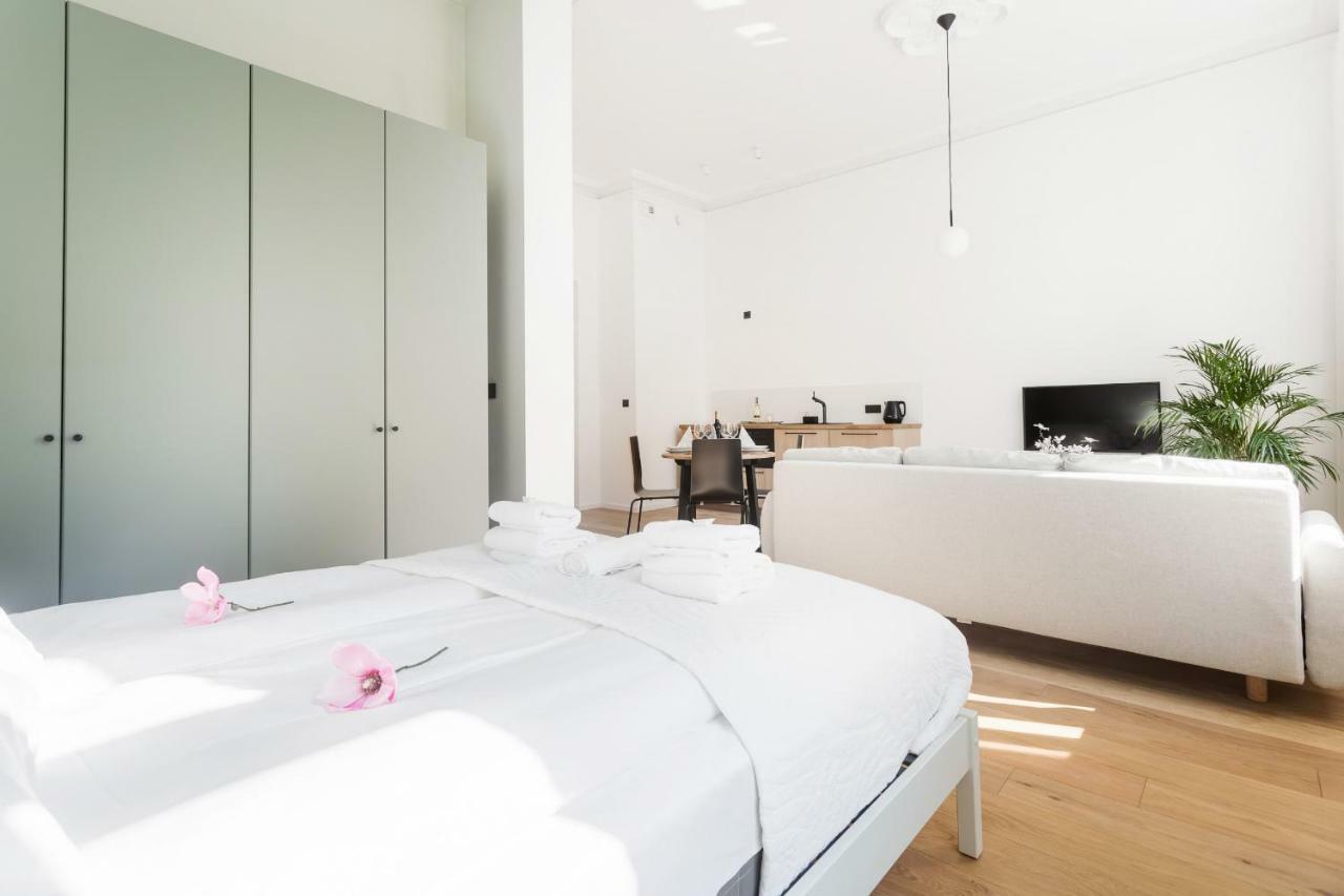 Deluxe Mtp Apartments Matejki By Noclegi Renters ポズナン エクステリア 写真