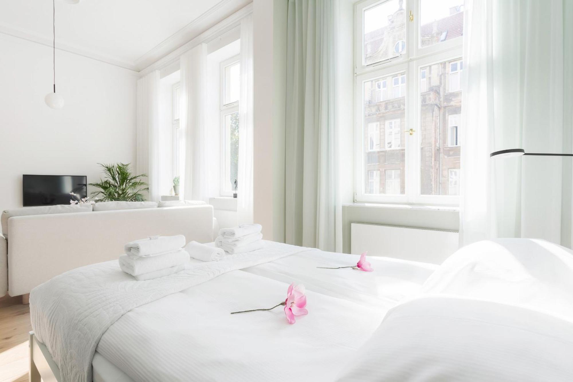 Deluxe Mtp Apartments Matejki By Noclegi Renters ポズナン エクステリア 写真